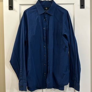 Calvin Klein Men’s Dress Shirt. Regular Fit Size XL (17, 36/37).